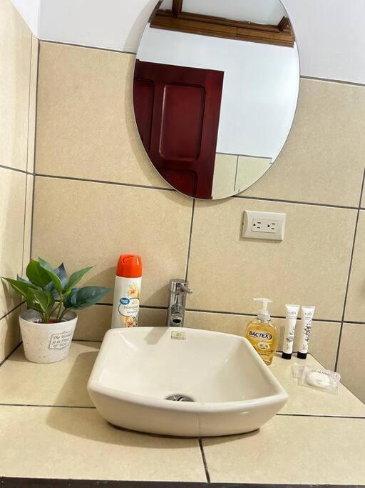 Sjo Airport 4 Min Free Parking Apartment Alajuela